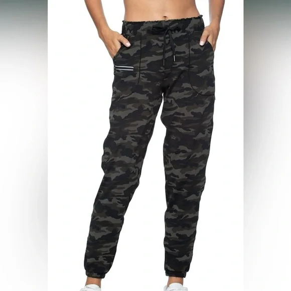 Haowind Blue camo joggers size XL - Picture 2 of 3